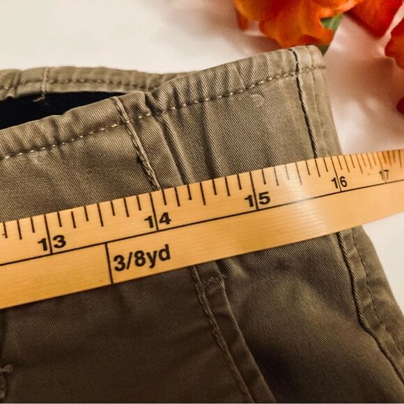 Colours by Julian Khaki Men’s Shorts - Picture 3 of 6